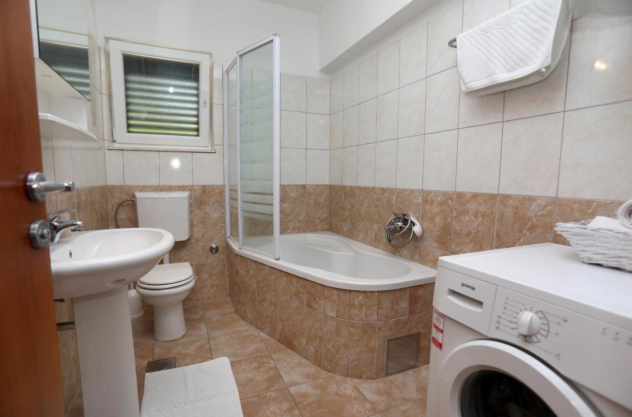 Vila Kuzmanic Трогир Экстерьер фото