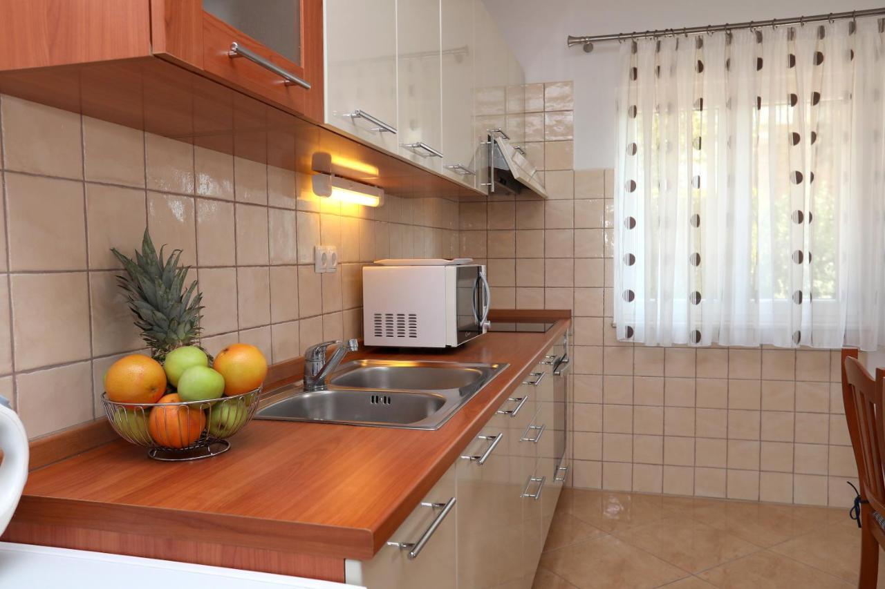 Vila Kuzmanic Трогир Экстерьер фото