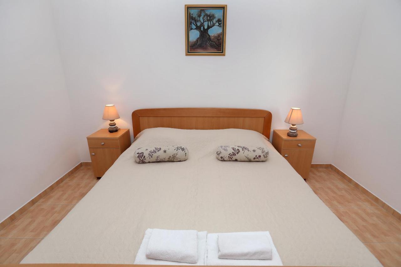 Vila Kuzmanic Трогир Экстерьер фото